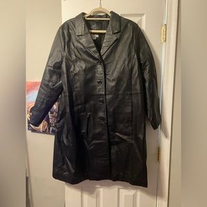 Via Accenti Black Leather Jacket B0